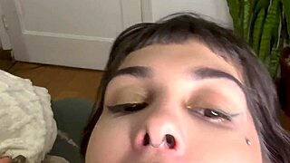 hey sub, worship my body, feel my mouth, and get your pov gift