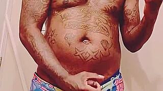 fat black cock unloads jizz before sugar mommy date
