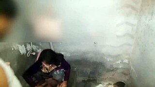 BAHU RANI GETS HARDCORE POUNDED IN BATHROOM QUICKIE!