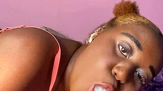 Pretty shaved pussy bad bitch strips teases with dildo blowjob rides phat ass sex toy tight wet