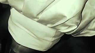 neighbor housewife deepthroats my bbc every night before sleep