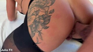 I crave that deep dirty hard anal pounding in pantyhose heels with massive ass cumshot