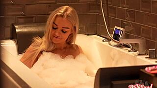 nathalie and luth sublime blondes enjoy hot lesbian sex