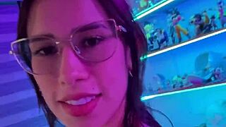 i'm so horny uber driver fucks me till i cum hard