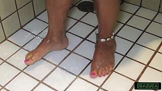a bold 18-year-old brunette brazilian morena andressa soares bathes her natural tits