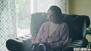 Kira Noir, pound my big ass with your strapon Casey?