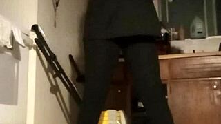 wanna workout to this pumping music with me?