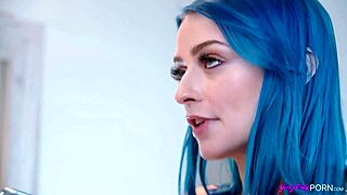 Amber wildee and jewelz blu teens scissor with wet pussies and small tits