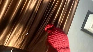 she spreads her curvy fat ass craving endless sex