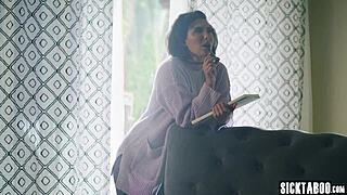 Kira Noir, pound my big ass with your strapon Casey?