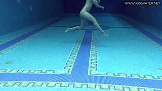 I feel so shy swimming with lady dee the cute czech girl