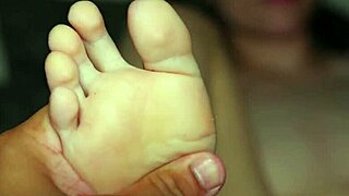 Worshipping bosnian girlfriend's asshole with deep licks