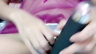 hey, watch this chinese girl squirt hard while stuffing her holes