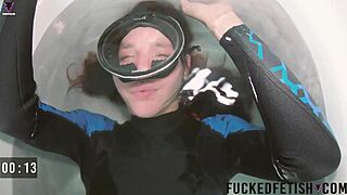 oh my god this slow underwater spandex bathtub feels insane!