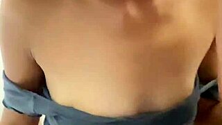 tiny 5ft filipina street meetup turns into dick sucking fun 😲🍆