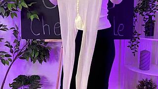 check out minimi diamante's sexy nylon pantyhose in the club