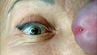 Milf eyes flooded in extreme closeup cumshot orgasm