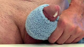 i spy myself masturbating to explosive orgasm in slow motion