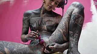 Workwear slut stretches asshole solo then squirts wildly