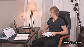 Fuck My Ex! Broke Guy Lets Friend Drill Her Hard!