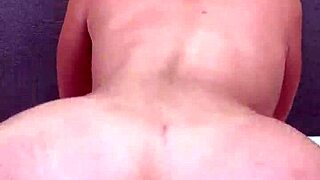 lasirena shows off shaved pussy and big new ass