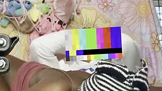 just casual couch banging with petite ebony midget