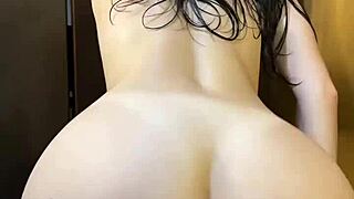 straight out the shower spreading skinny pussy and tits