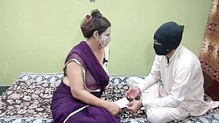 Sexy Pakistani Bhabhi Fucked Hard For Steamy Love Letter Affair