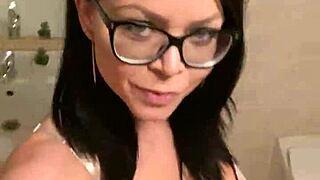 Neighbor milf's saggy tits tease in hotel bathroom selfies?