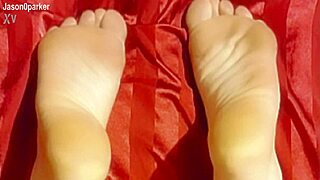 what makes these sexy feet so irresistibly fetish-worthy?