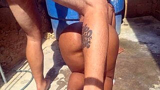 Brazilian Ebony Prostitute Spreads Gaping Ass Publicly