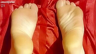 what makes these sexy feet so irresistibly fetish-worthy?