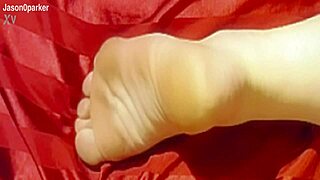 what makes these sexy feet so irresistibly fetish-worthy?