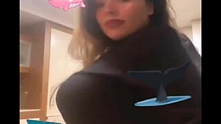 beatriz's huge portuguese tits and ass bounce