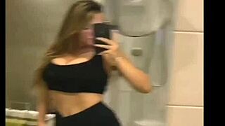 beatriz's huge portuguese tits and ass bounce