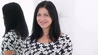 hey check out jessica lincoln x-sensual's master of erotic photography in action