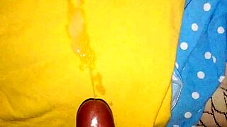 explosive cum eruption from throbbing cock jerk session