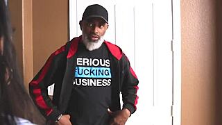 Mature Oriental Masseuse Maxine X Gaped by BBC Bull Shaun Dam