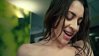 Lesbians tangle with monstrous alien for wild oral encounters