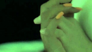 emme white giovana bombom hotel ass fingering