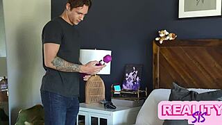 scarlet skies unleashes her exclusive tight redhead pussy!
