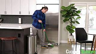 Gypsy Rose Squirts Wild as Cuckold Tony Watches Pounding