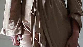 Indonesian cutie preps for shower solo session