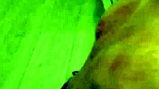 Huge dick makes webcam princess cum instantly in hardcore ride