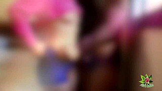Latina couple's homemade bed romp with brunette beauty