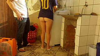 married housewife pays repairman with her wet tight pussy