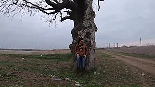 Gorgeous babe in tight jeans teases to mega climax in tub