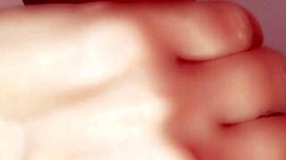 japanese beauty deepthroats uncensored cock closeup