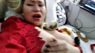 russian mature whore screams on big cock creampie in shaved pussy
