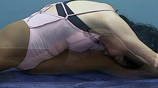 god, stretching out feels so damn sexy and nude